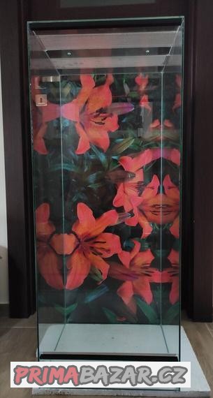 L 40x40x100 terarium nepoužité, polyuretanové pozadi,osvětle