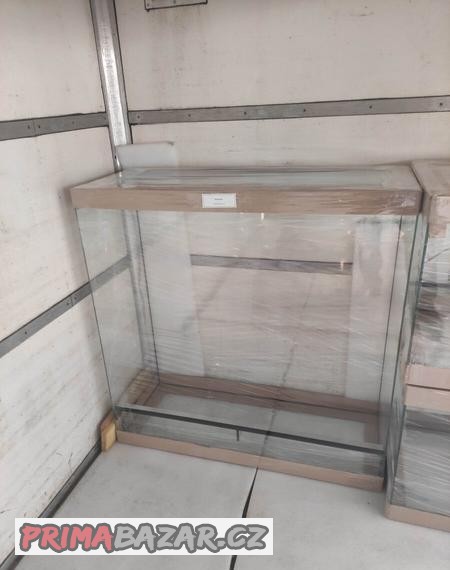 Terarium nové 100x40x100,nepoužité .Síla skla 5 mm. Vhodné p