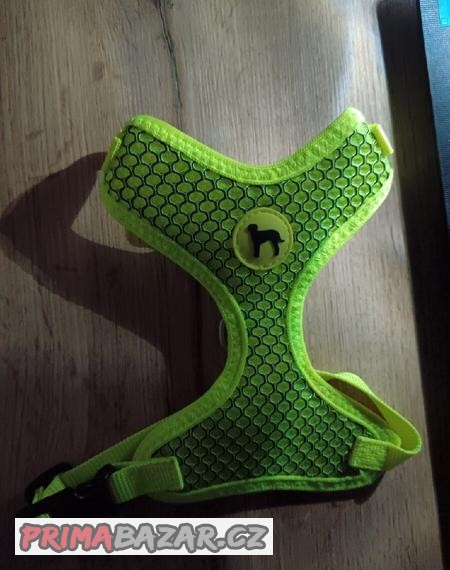 Postroj žlutý XS