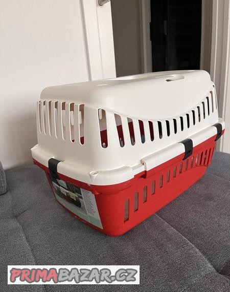 transportní box pro domácí mazlíčky