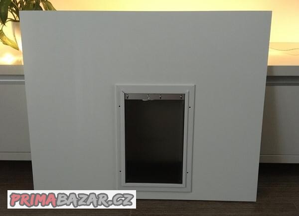 Dvířka pro psa do 18 kg