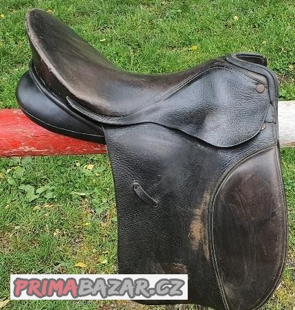 sedlo drezurní