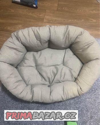 Plastový pelech Ferplast Siesta Deluxe 8 černá	         Pota