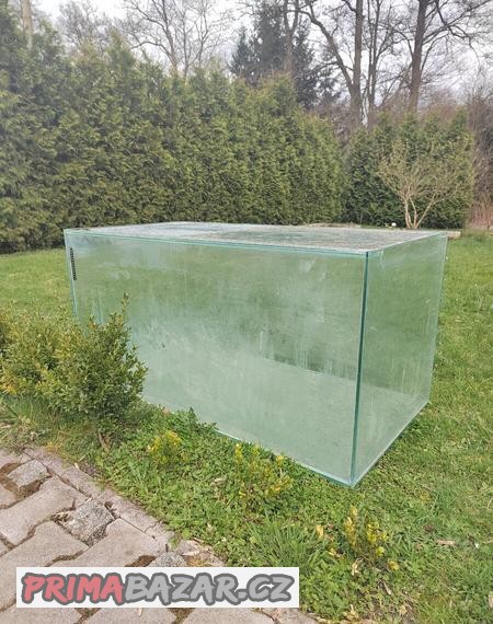 Akvárium 450 litrů
