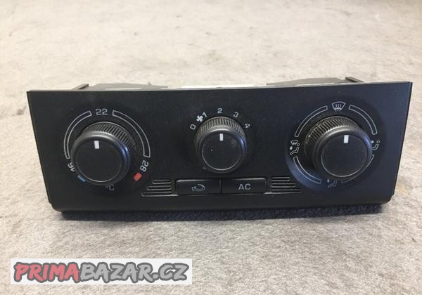 ŠKODA FABIA 2 2007-2014 - PANEL OVLÁDÁNÍ TOPENÍ 5J0 820 045