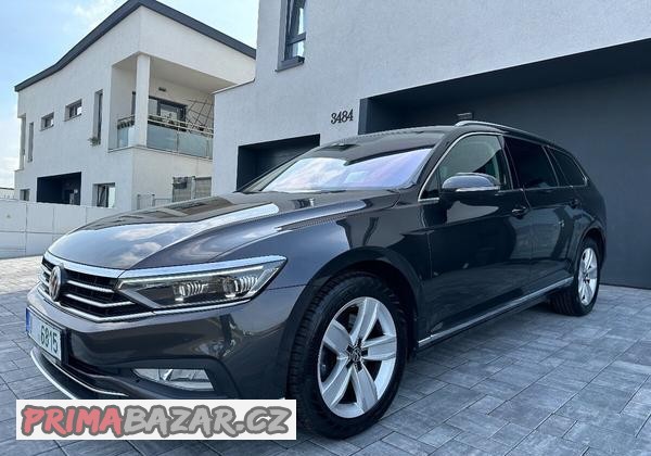 VW Passat 2.0TDI 110kw DSG HIGHLINE VIRTUAL HEAD UP PANORAMA