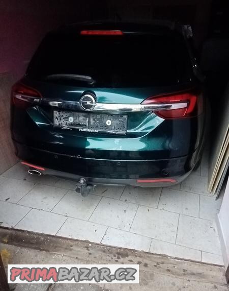 Opel insignia a 2016 tažné oko + plastová matice