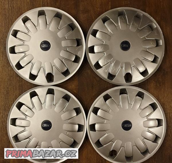 Prodám kryty kol Ford r16 B4703
