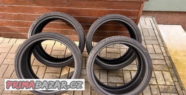 Letní pneu nízkoprofilové Pirelli P Zero 265/30 R20