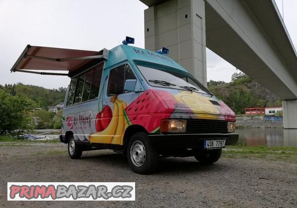 Renault Trafic - Food truck - rolovaná zmrzlina