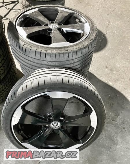 Originální sada kol z Golfu 6 R - Perfektní doplněk k vozu