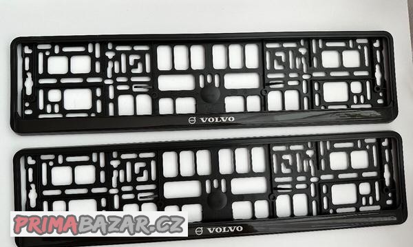 Volvo podložky pod SPZ