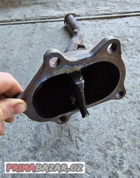 Subaru Impreza WRX STI downpipe Invidia na 2.5 EJ