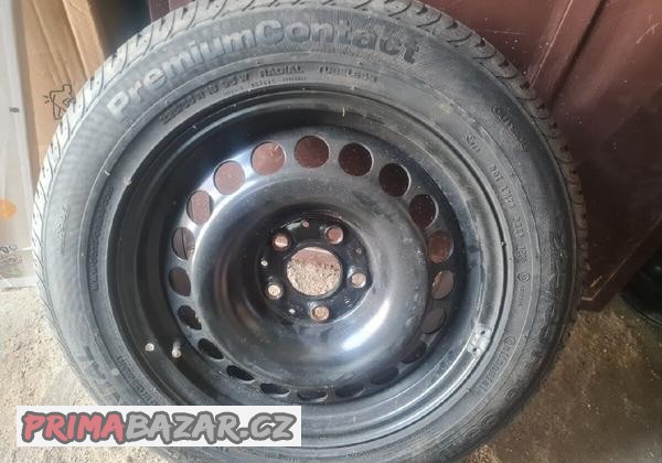 Continental 225/55R16 Premium Contact