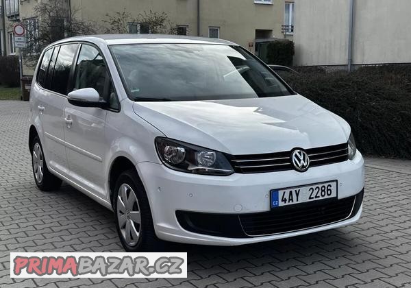 Volkswagen Touran 2.0 TDI DSG Rok 2014 Navigace 131tis. km