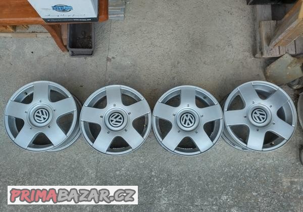 ALU kola 5x100 R15 origo Volkswagen