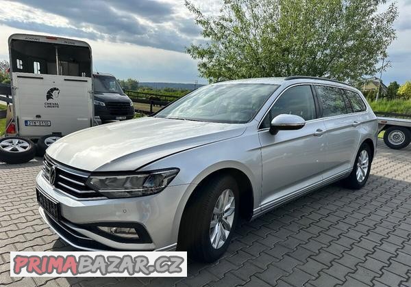 Volkswagen Passat b8 2 Tdi Dsg m.r2021 Navi Acc Full led