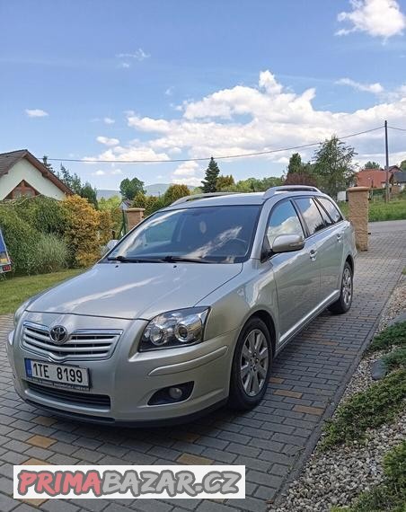 Toyota Avensis kombi, 1,8 benzín
