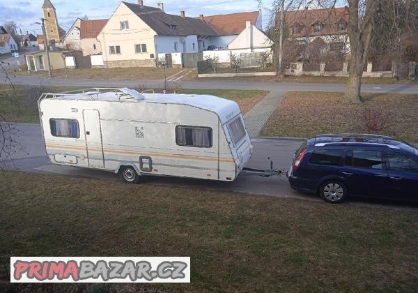 Karavan Knaus-za vlečku