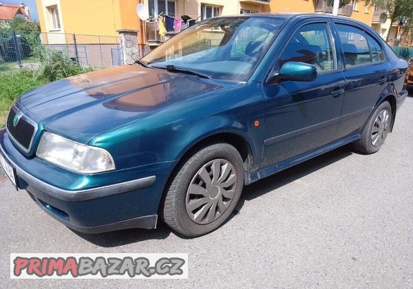 Škoda Octavia 1  1.6i benzín