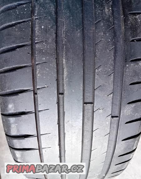 Pr Sadu pneu 215/40/18 Michelin