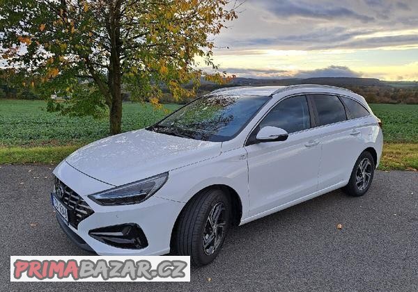 hyundai-i30-combi-1-5-81kw-mt-family-smart