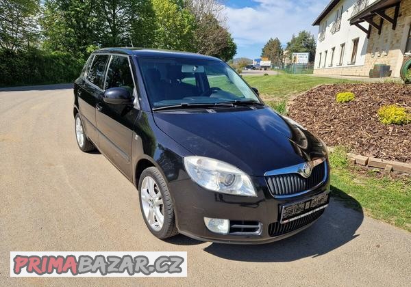 Škoda Fabia 2 1,4 16 V 63 KW , SPORT , vyhr. sed.