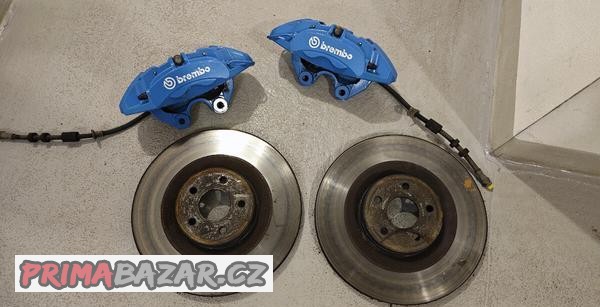 Brzdy Brembo 4-pístky s kotouči 350 mm z Focus RS Mk3