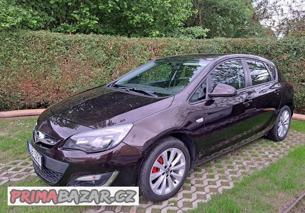 Opel Astra J