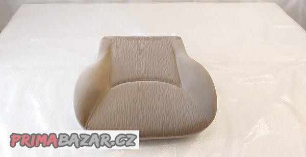 Nissan Terrano – Sedák