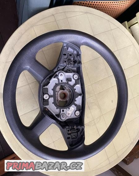 Mercedes B,A-pekny zachovaly volant