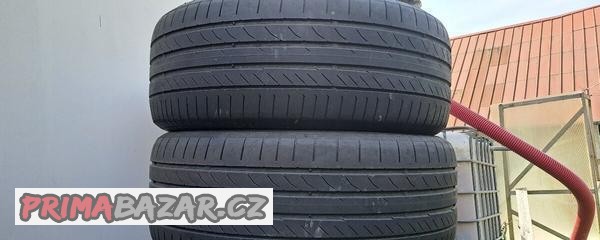 235/50R17