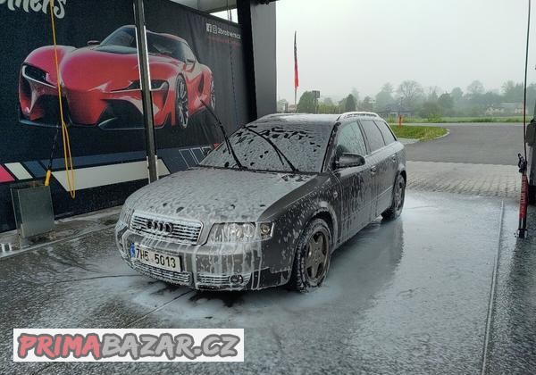 Audi A4 AVANT 2,5 TDI S-line