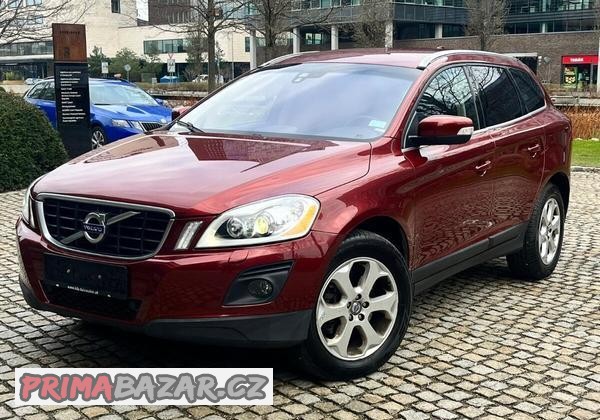 Volvo XC60 2.4 D5 4x4 151kW MANUÁL SUMUMM