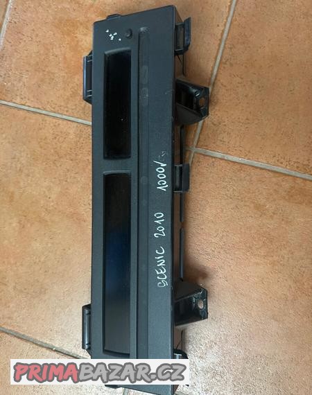 Displej Renault Scenic