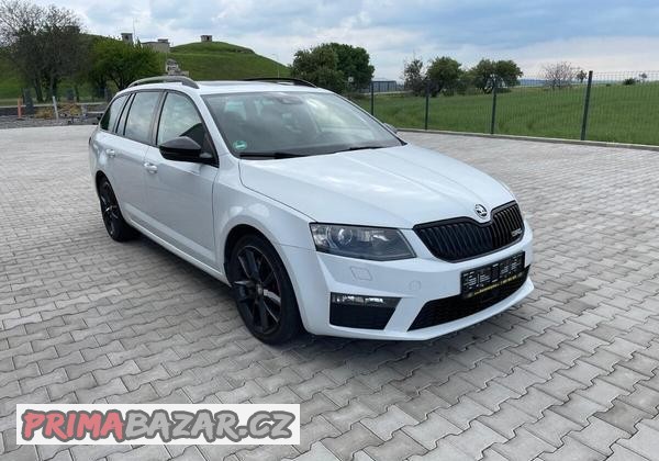 Škoda Octavia RS 2.0TDi DSG, CHALLENGE, kamera, výbava