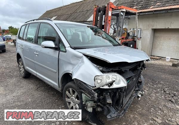 Rozprodám na díly VW Touran 1.9tdi 77kw
