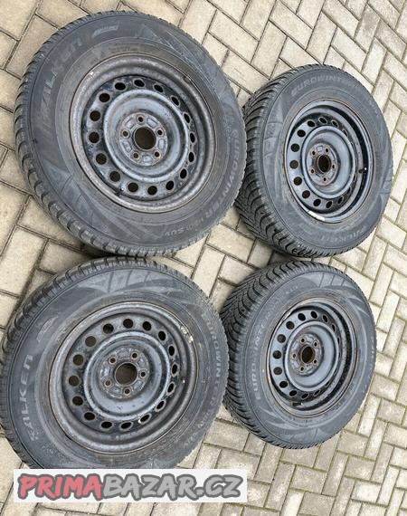 4x plechové kola 5x114 R16, pneu