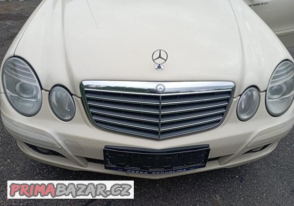 MERCEDES BENZ E S211, W211 RV 2008  KOMPLETNÍ PŘEDEK