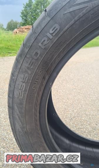 Pneu 235/50 r 19