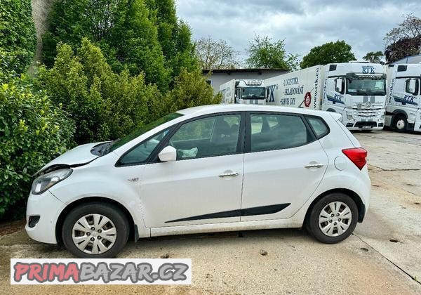 hyundai-ix20-1-6i-90kw-rv-2013