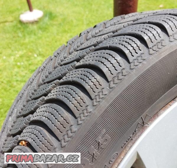 Zimní pneumatiky včetně disků Škoda Rapid 185/60R15