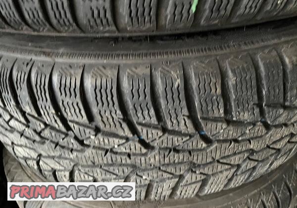 185/65/15 ZIMNI NOKIAN (2ks)