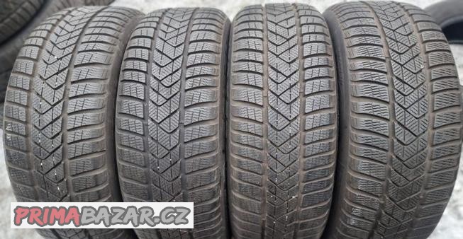 Zimní pneu 225/55/17 Pirelli