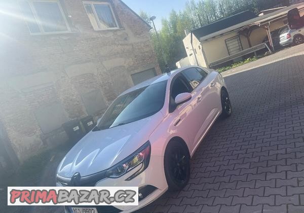 Renault megane 4