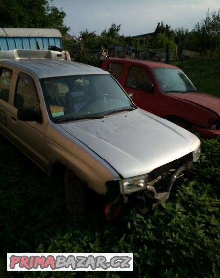 Mazda B2500