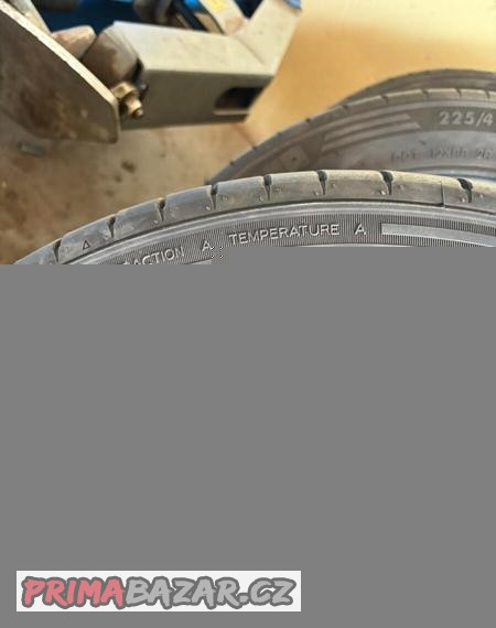Letní pneu 225/45 R17 94Y