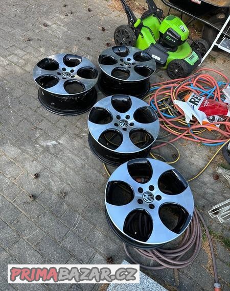 ALU Golf gti R18 5x112 ET 51
