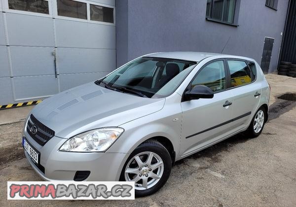 KIA CEED 1.4i 80kW r.09 29700km-DOLOŽENO TOPSTAV po důchodci