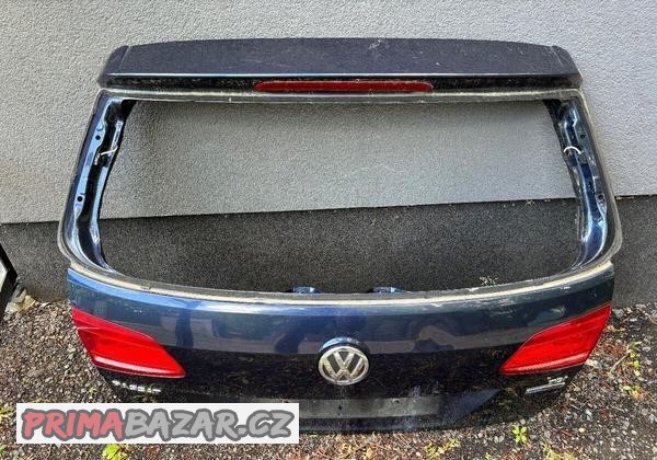Víko kufru Passat B7